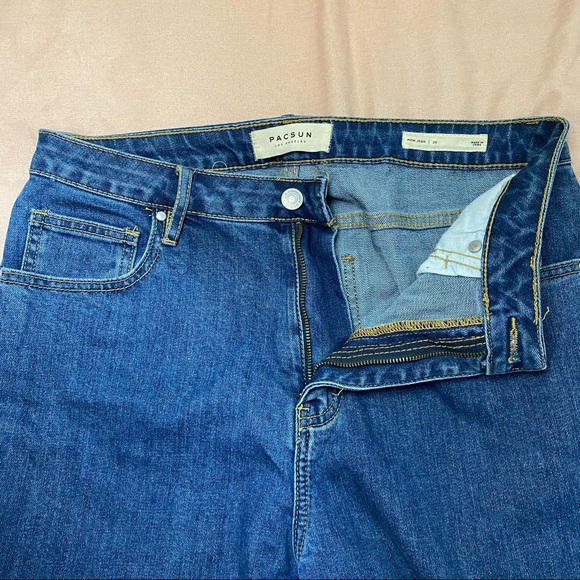 PACSUN HIGH WAISTED MOM JEANS DARK WASH 🤍 - Picture 2 of 3